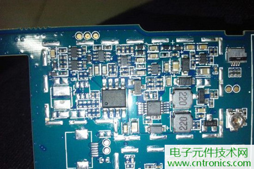 不怕摔的電紙書！一款柔性屏電子書閱讀器拆解