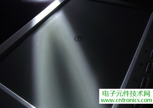 探秘電子紙！一款電紙書的電子墨水屏拆解