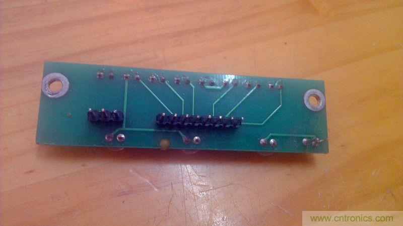 牛人力作！PCB版藍牙智能小車DIY