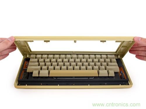 拆！古董級Macintosh 128K電腦