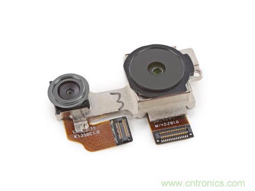 牛人強拆！新HTC One(M8)真機精密做工難修理
