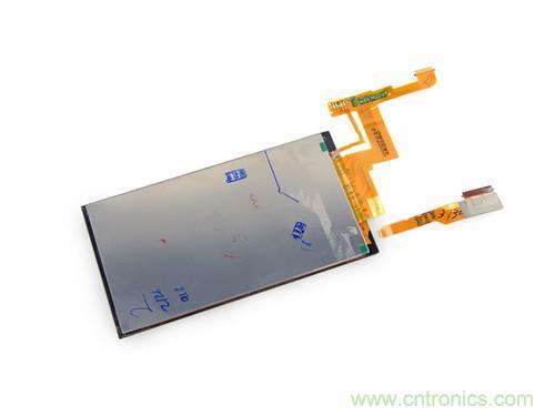 牛人強拆！新HTC One(M8)真機精密做工難修理