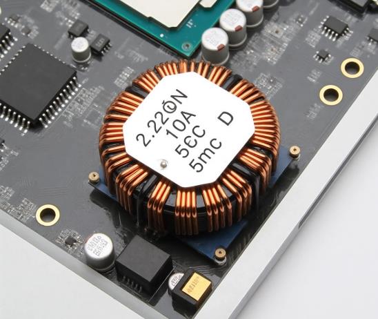 功率電感四重奏：從筆記本到光伏，解析能效升級的隱形推手